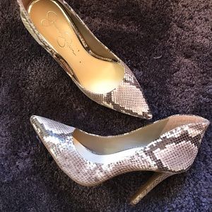 Jessica Simpson snake skin pumps